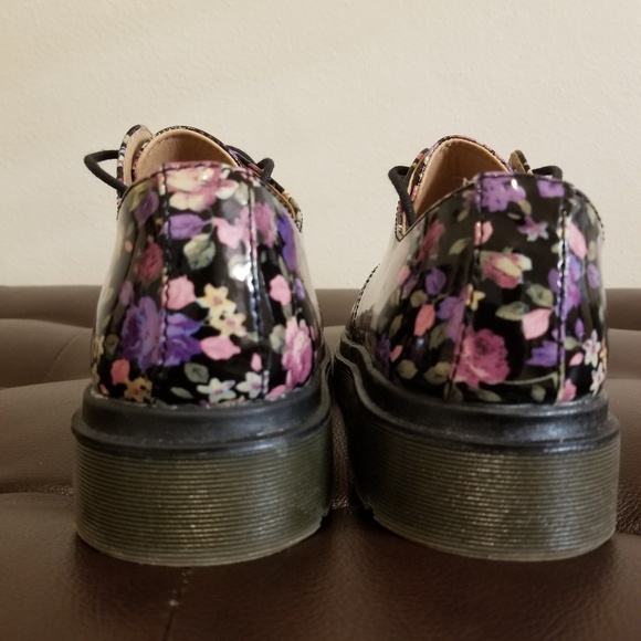 🤩Floral 💐Candie's girl kids shoe🤩 - Picture 6 of 8